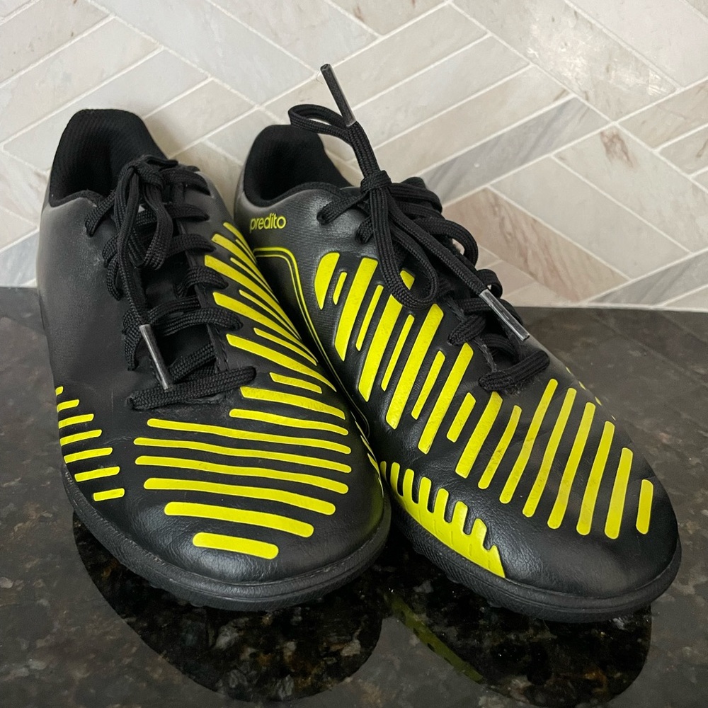 Adidas Preditor Predcto Soccer Cleats Youth 2.5